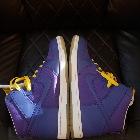 Nike Dunk High Varsity Purple - Picture 3 of 8